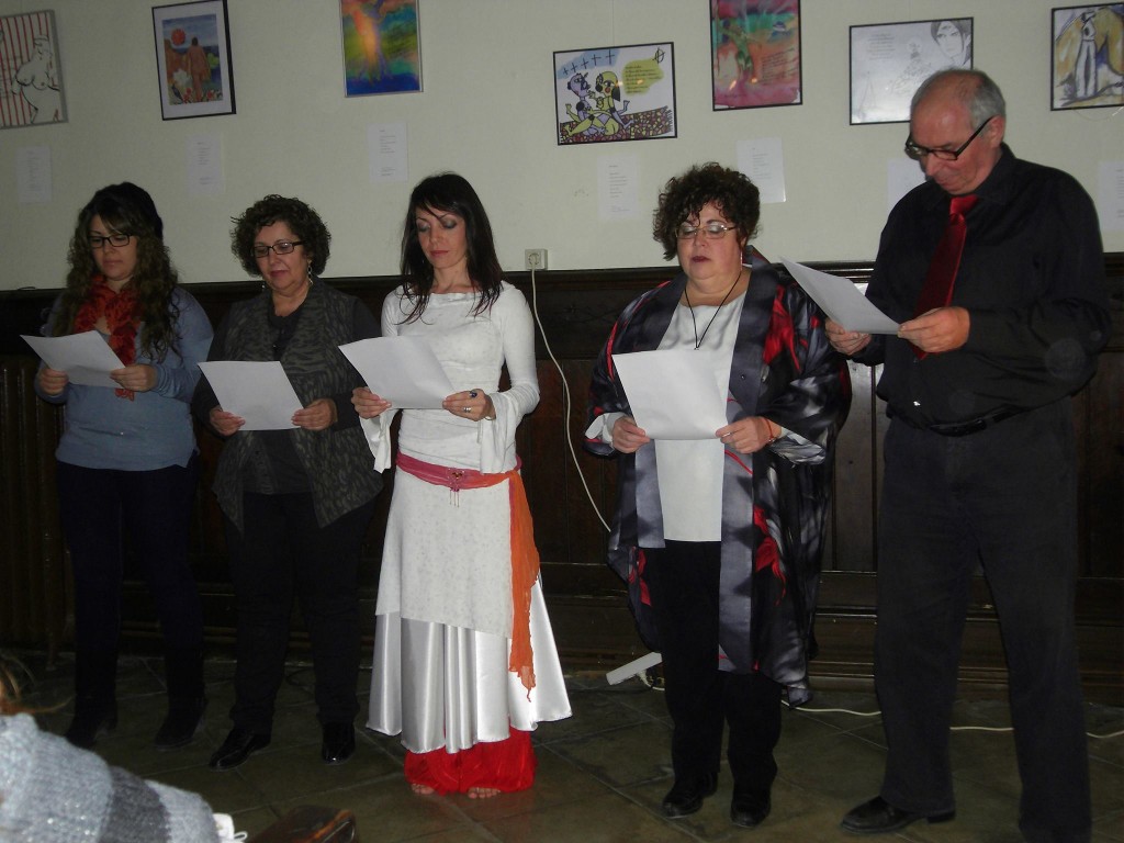 903514_655730977811209_578080201_o