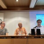 A la Biblioteca Sant Adrià