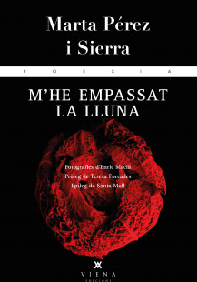 M’he empassat la lluna