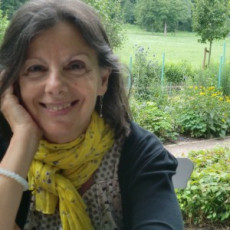 Teresa Costa-Gramunt ressenya «Gàngsters, ploma i vaudeville» a Núvol